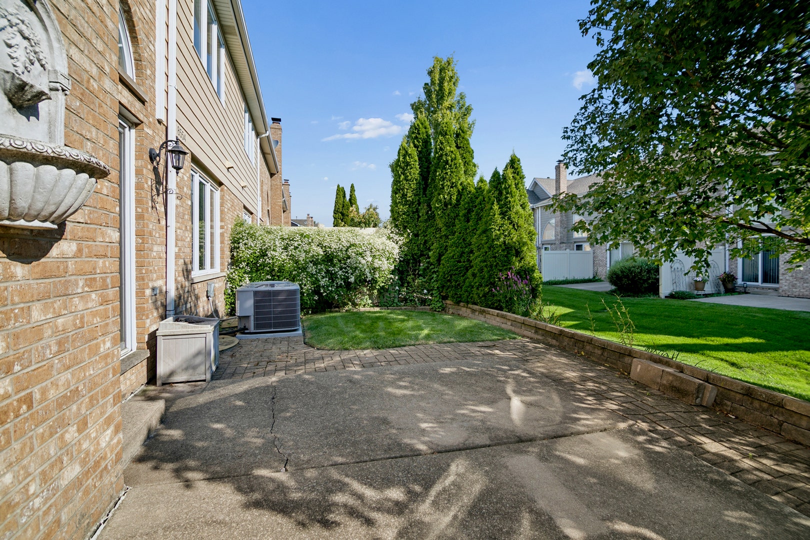 8554 Tullamore Drive, Tinley Park, IL 60487 8554 Tullamore Drive, Tinley Park, IL 60487