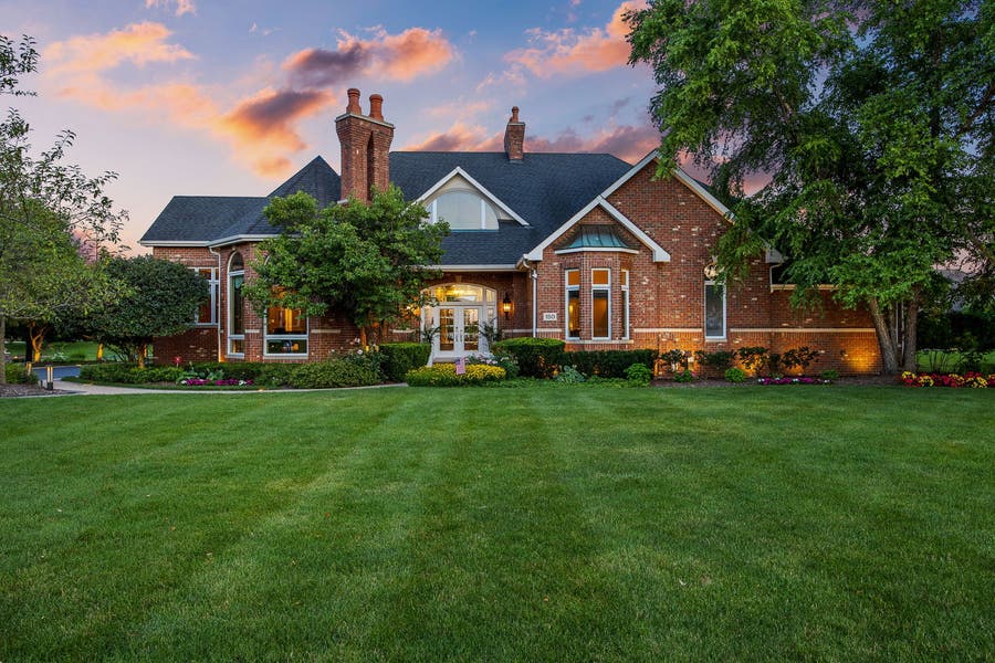 Property photo for 150 Silo Ridge Road N, Orland Park, IL