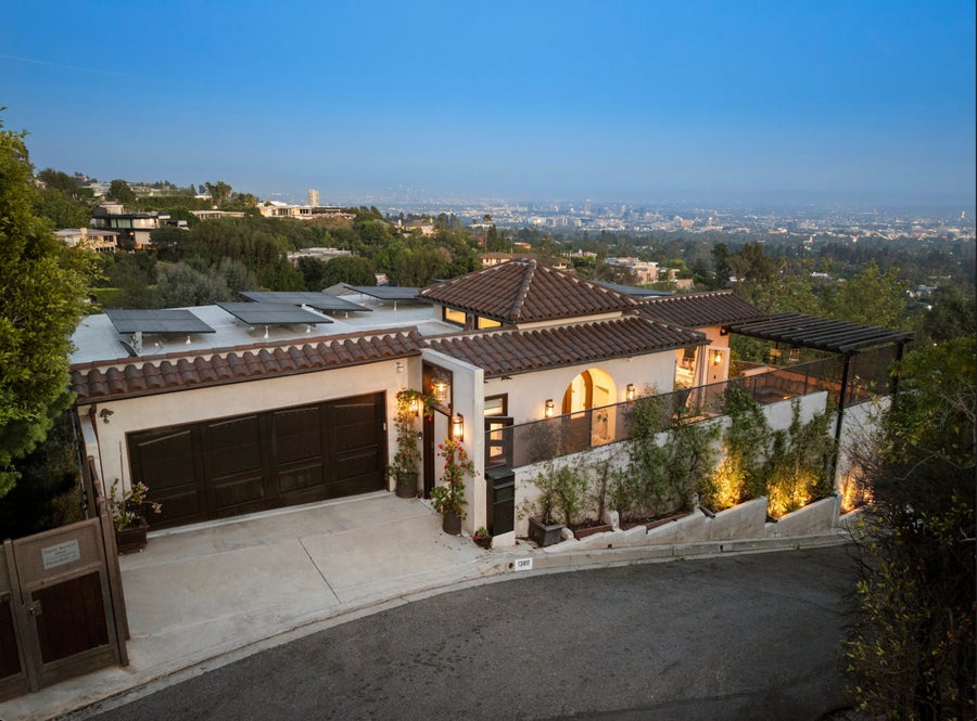Property photo for 1380 Summitridge Place, Beverly Hills, CA