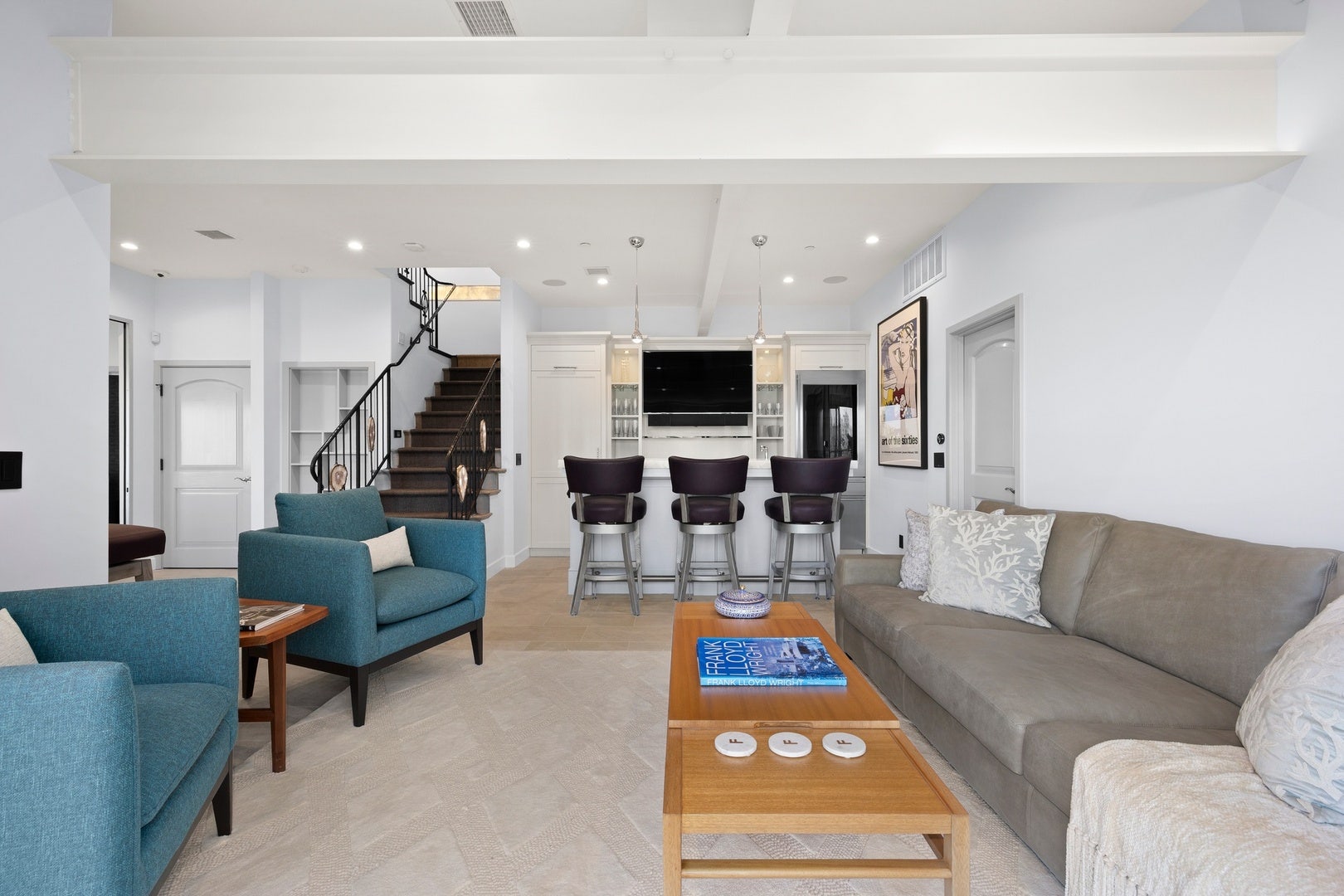 1380 Summitridge Place, Beverly Hills, CA 90210