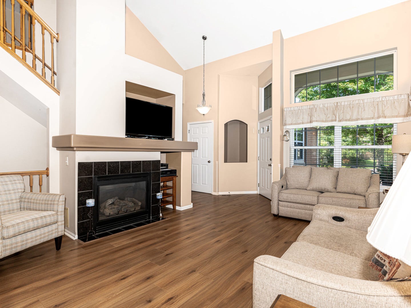 931 Winners Cup Court, Naperville, IL 60565