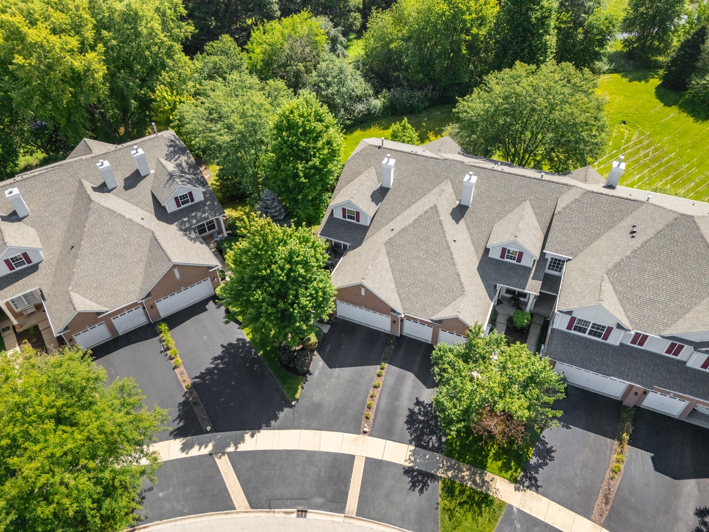 931 Winners Cup Court, Naperville, IL 60565