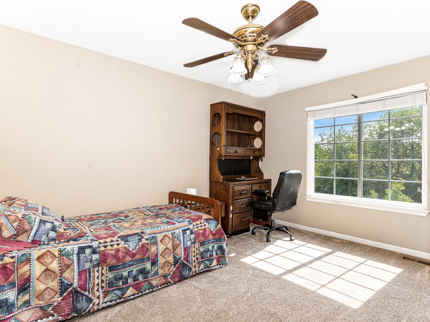 931 Winners Cup Court, Naperville, IL 60565