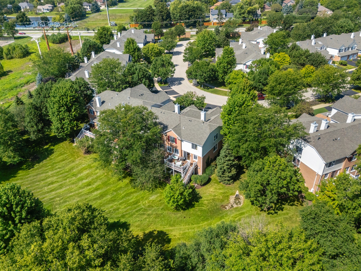 931 Winners Cup Court, Naperville, IL 60565
