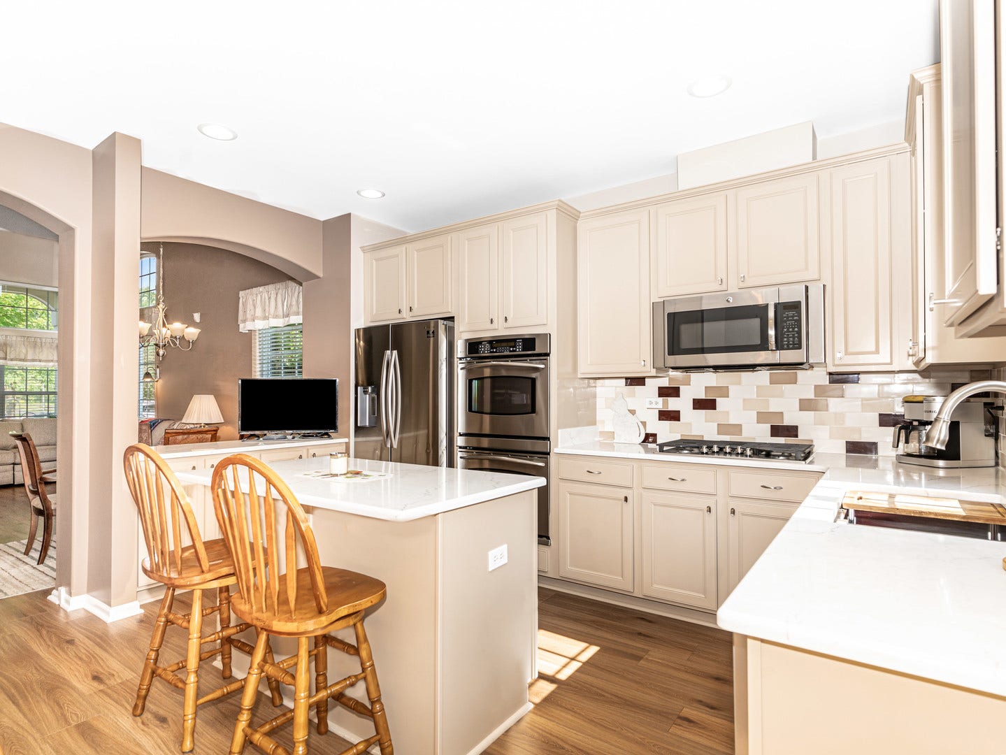 931 Winners Cup Court, Naperville, IL 60565