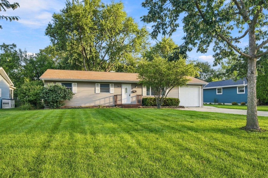 Property photo for 145 Shawnee Drive, Carol Stream, IL