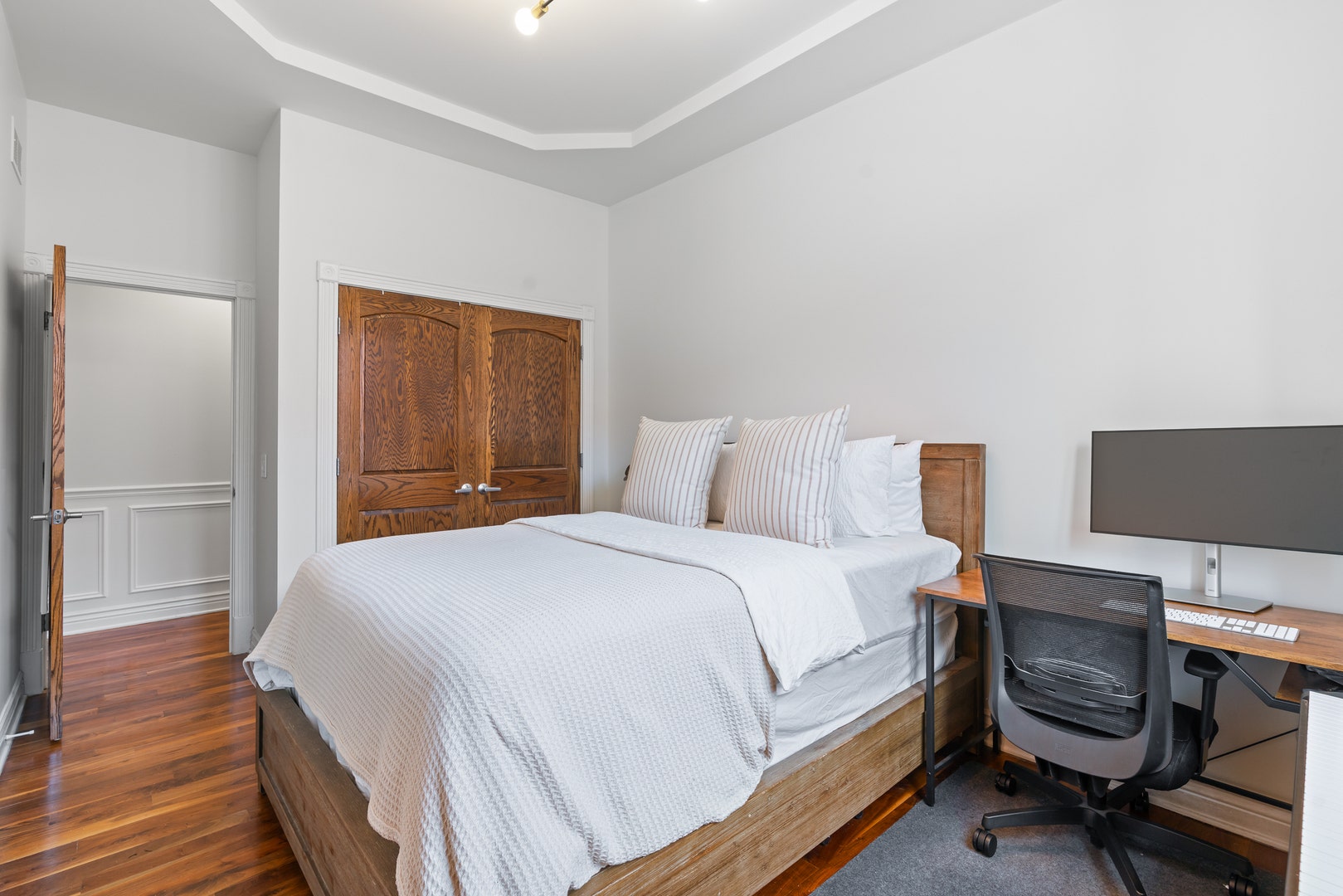 2507 N Halsted Street, #4, Chicago, IL 60614 2507 N Halsted Street, #4, Chicago, IL 60614