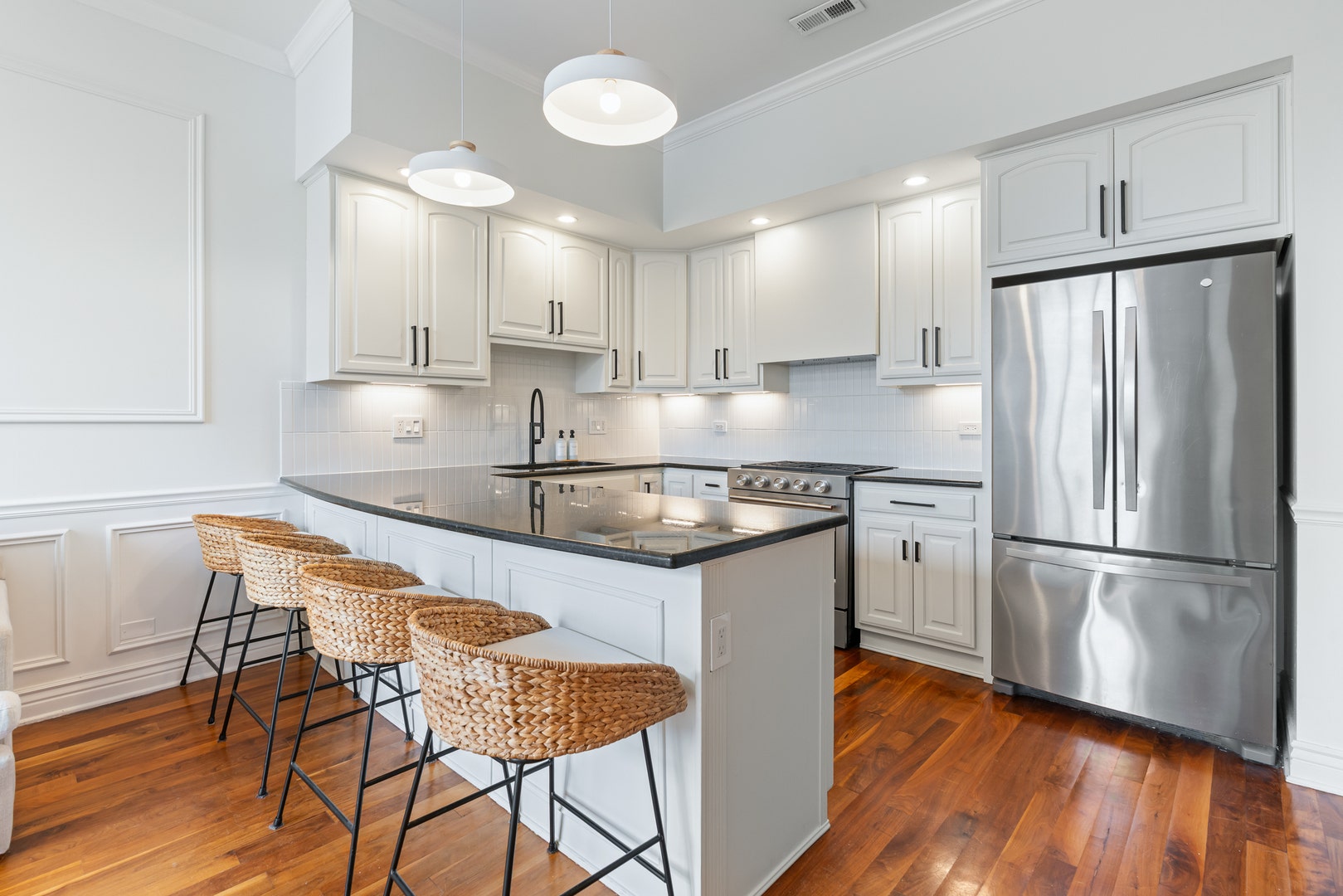 2507 N Halsted Street, #4, Chicago, IL 60614 2507 N Halsted Street, #4, Chicago, IL 60614