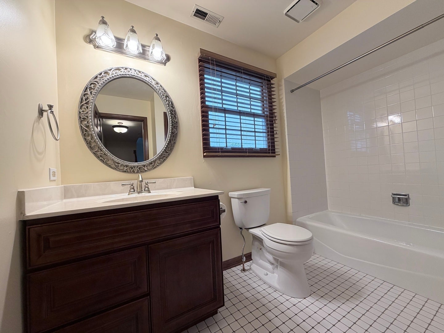 BATHROOM #2
