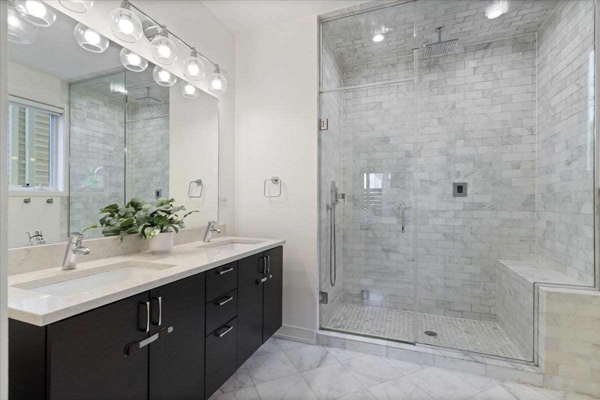 1918 W ARMITAGE Avenue, #1A, Chicago, IL 60622 1918 W ARMITAGE Avenue, #1A, Chicago, IL 60622