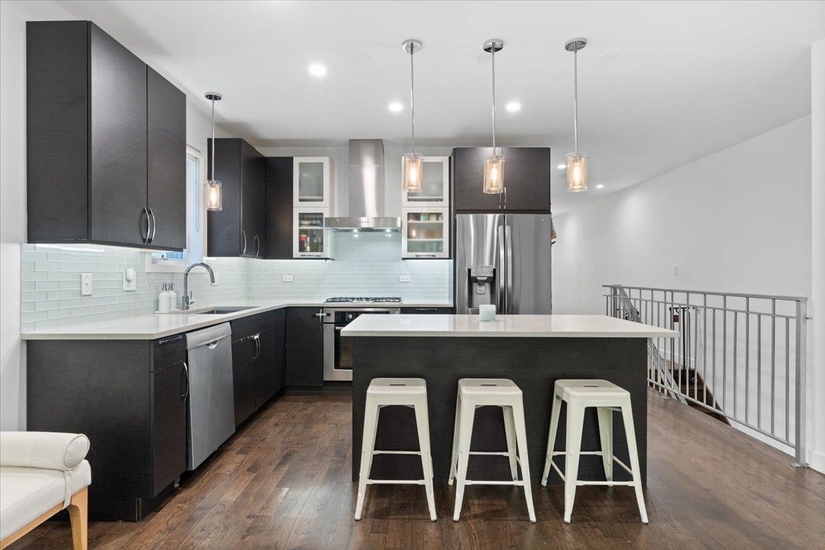 1918 W ARMITAGE Avenue, #1A, Chicago, IL 60622 1918 W ARMITAGE Avenue, #1A, Chicago, IL 60622