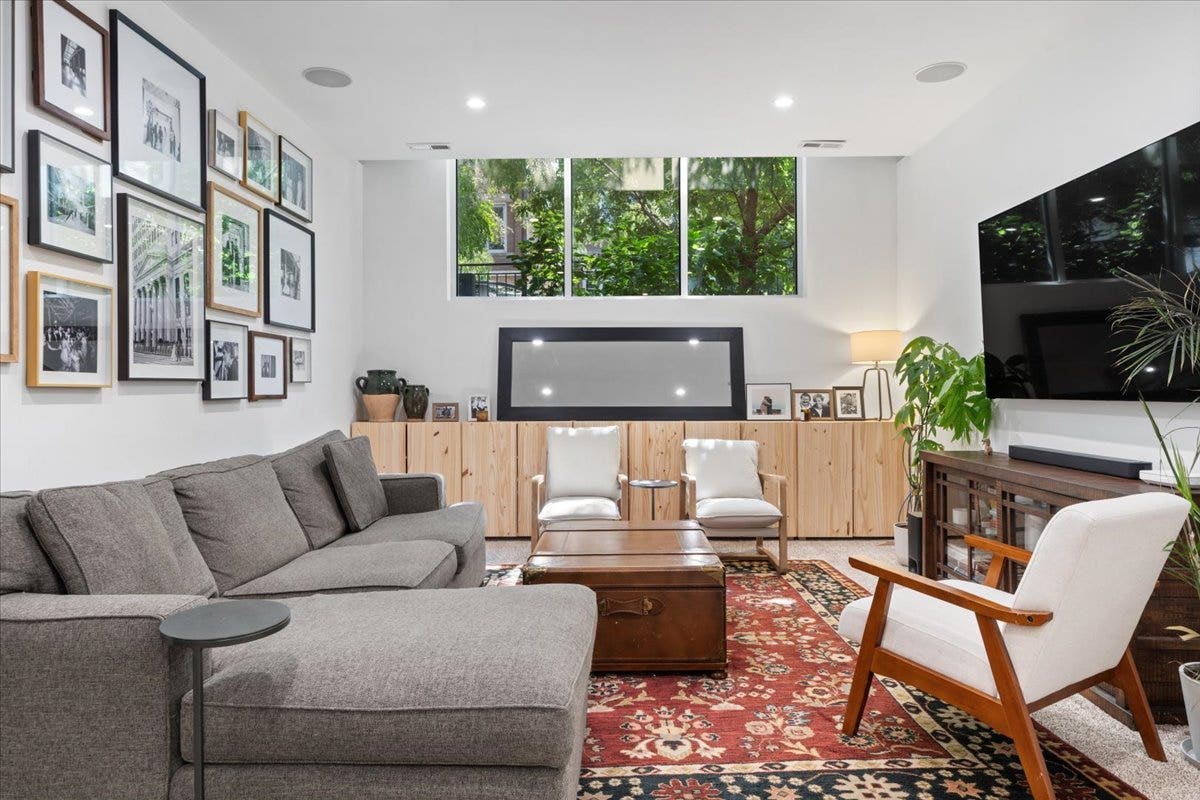 1918 W ARMITAGE Avenue, #1A, Chicago, IL 60622 1918 W ARMITAGE Avenue, #1A, Chicago, IL 60622