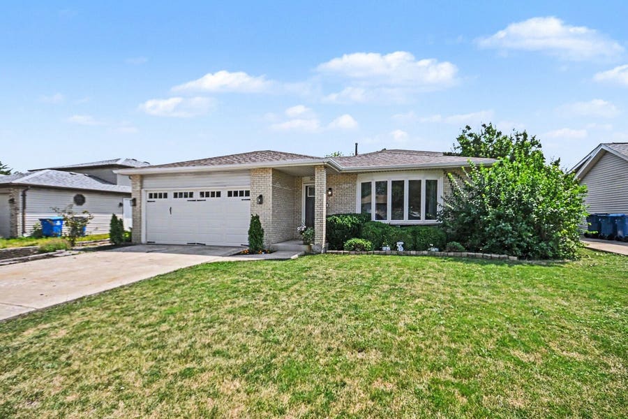 Property photo for 25741 S Mccorkle Avenue, Monee, IL