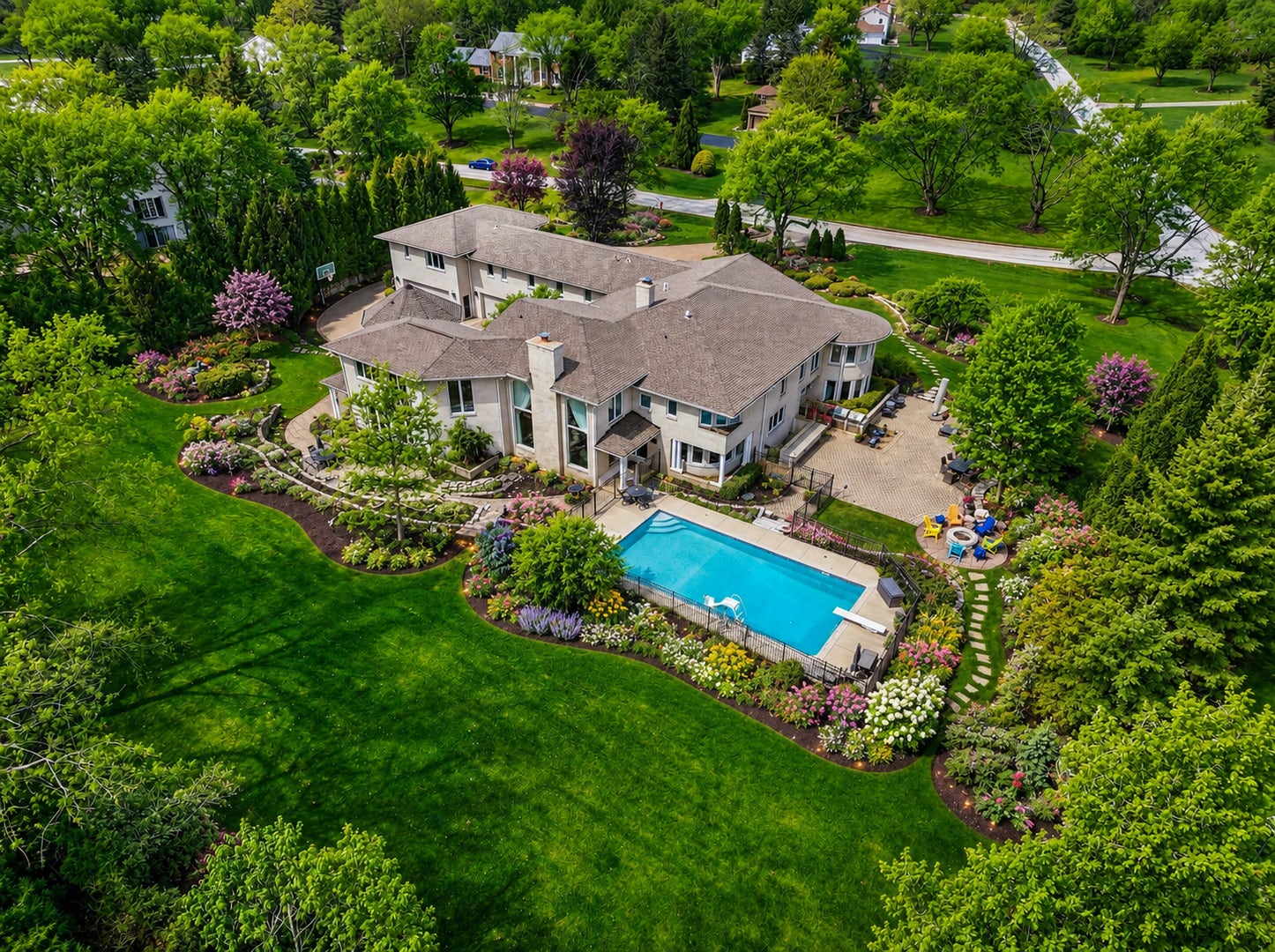 1877 Banbury Road, Inverness, IL 60067 1877 Banbury Road, Inverness, IL 60067