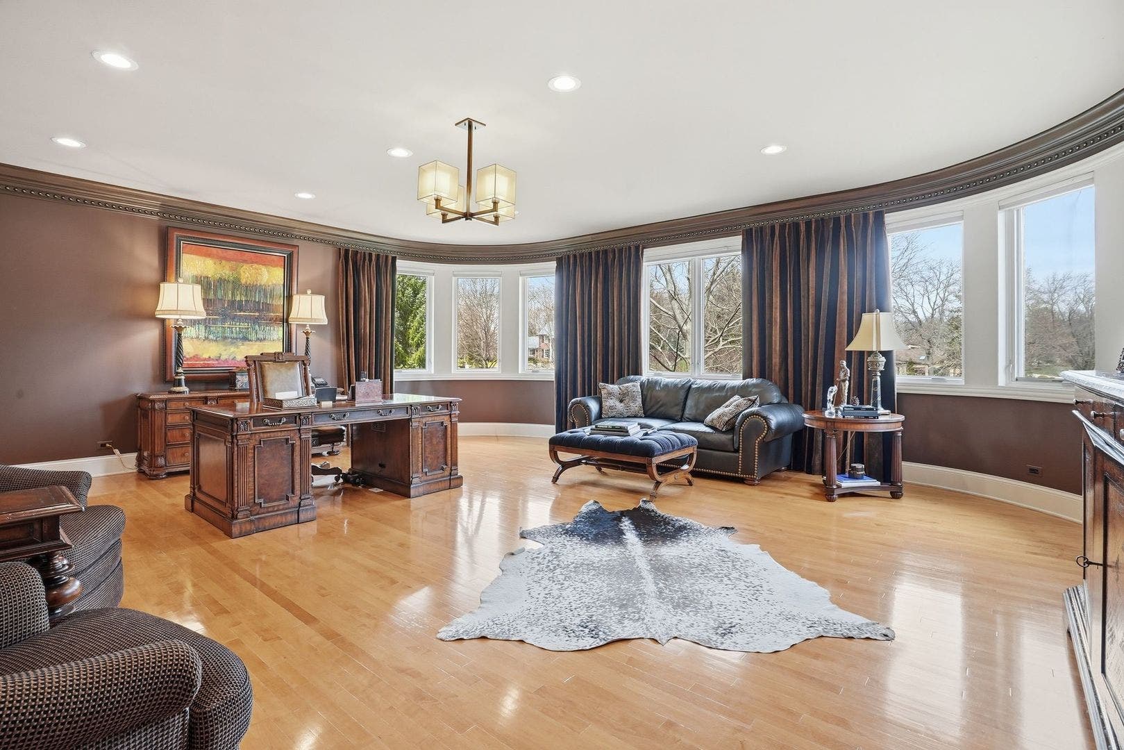 1877 Banbury Road, Inverness, IL 60067 2nd Primary Suite