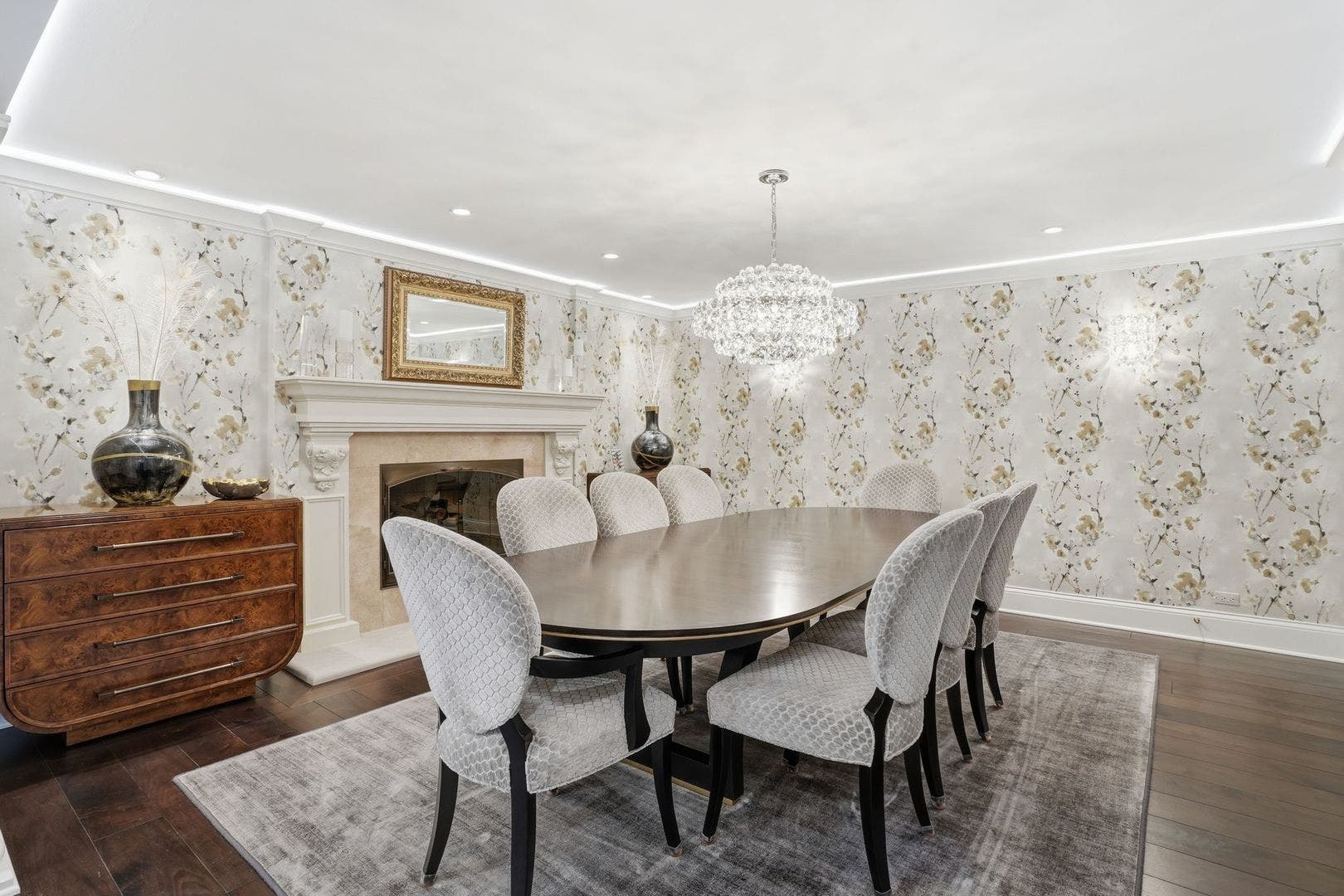 1877 Banbury Road, Inverness, IL 60067 1877 Banbury Road, Inverness, IL 60067
