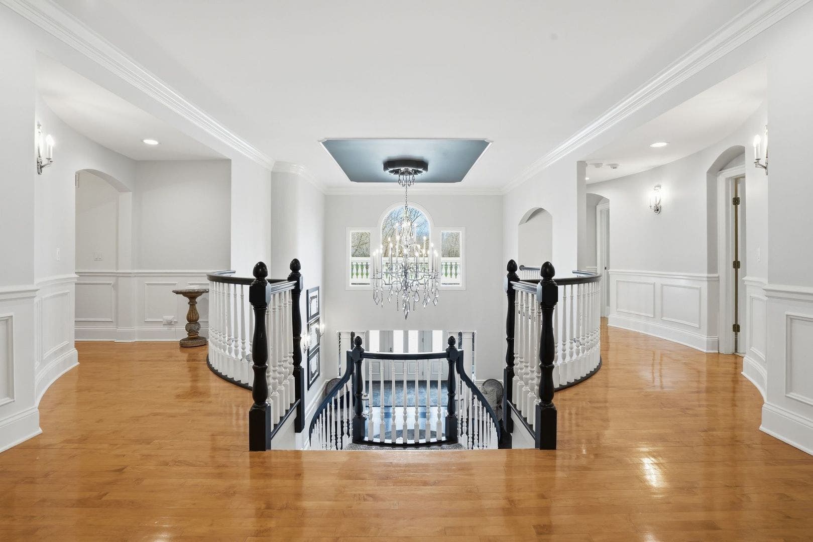 1877 Banbury Road, Inverness, IL 60067 1877 Banbury Road, Inverness, IL 60067
