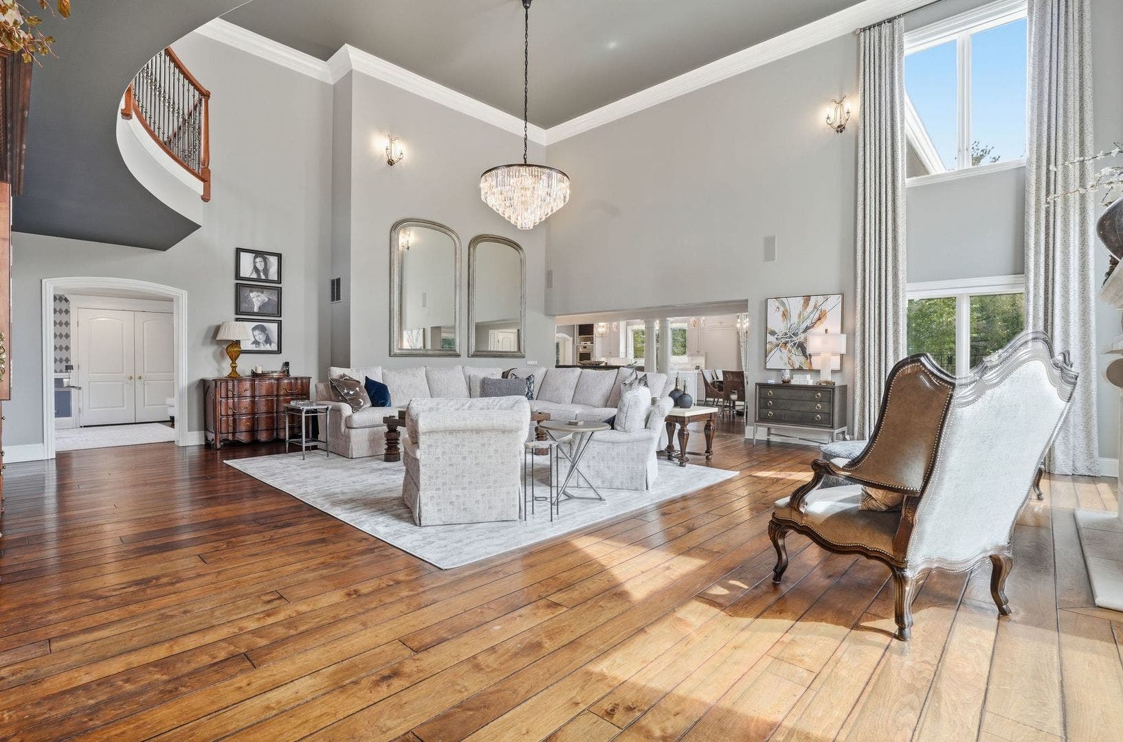 1877 Banbury Road, Inverness, IL 60067 1877 Banbury Road, Inverness, IL 60067