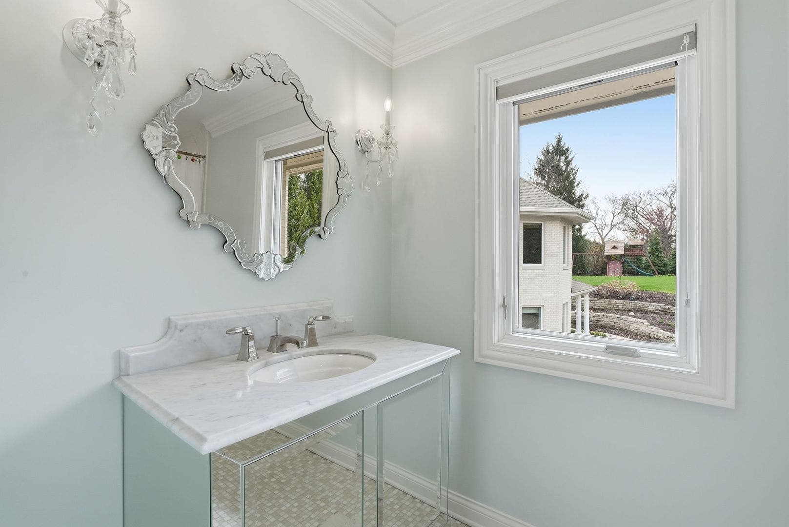 1877 Banbury Road, Inverness, IL 60067 1877 Banbury Road, Inverness, IL 60067
