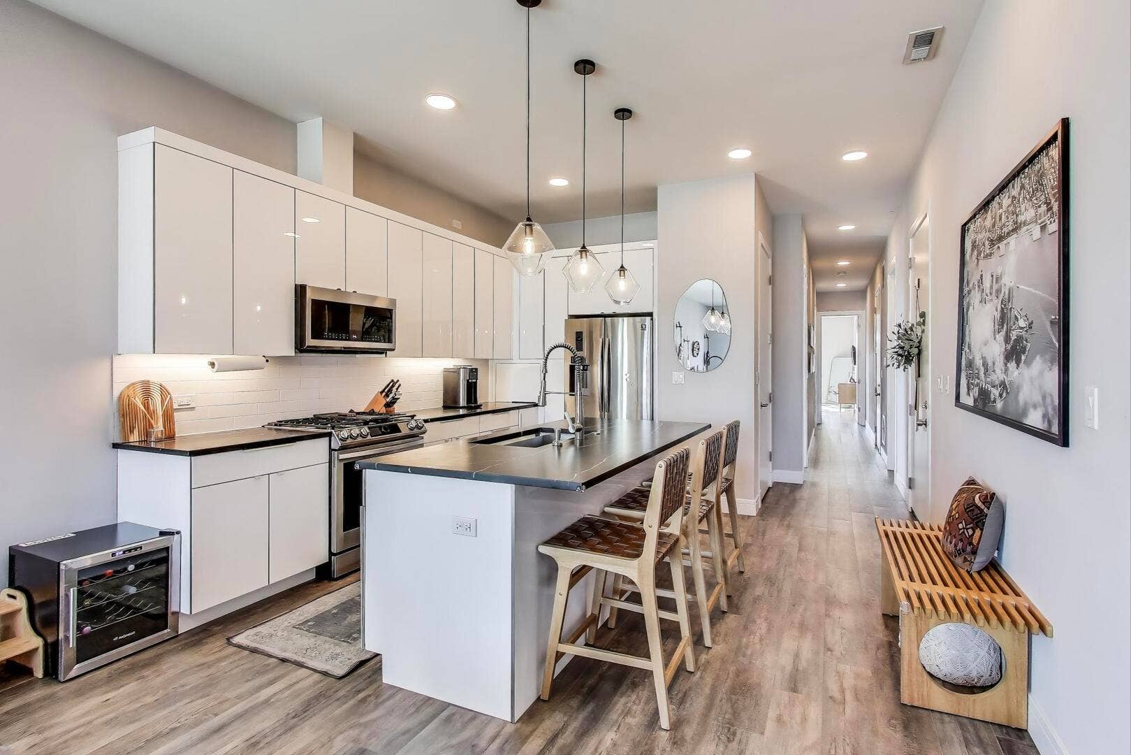 2246 N Western Avenue, #4, Chicago, IL 60647