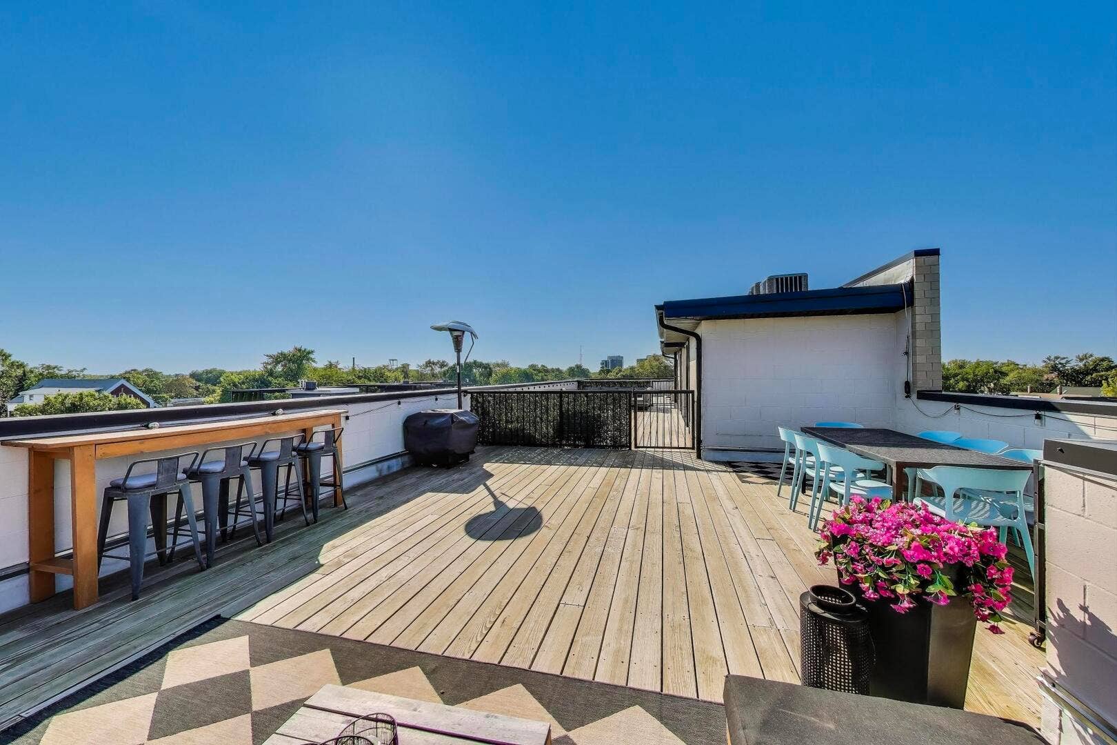 2246 N Western Avenue, #4, Chicago, IL 60647
