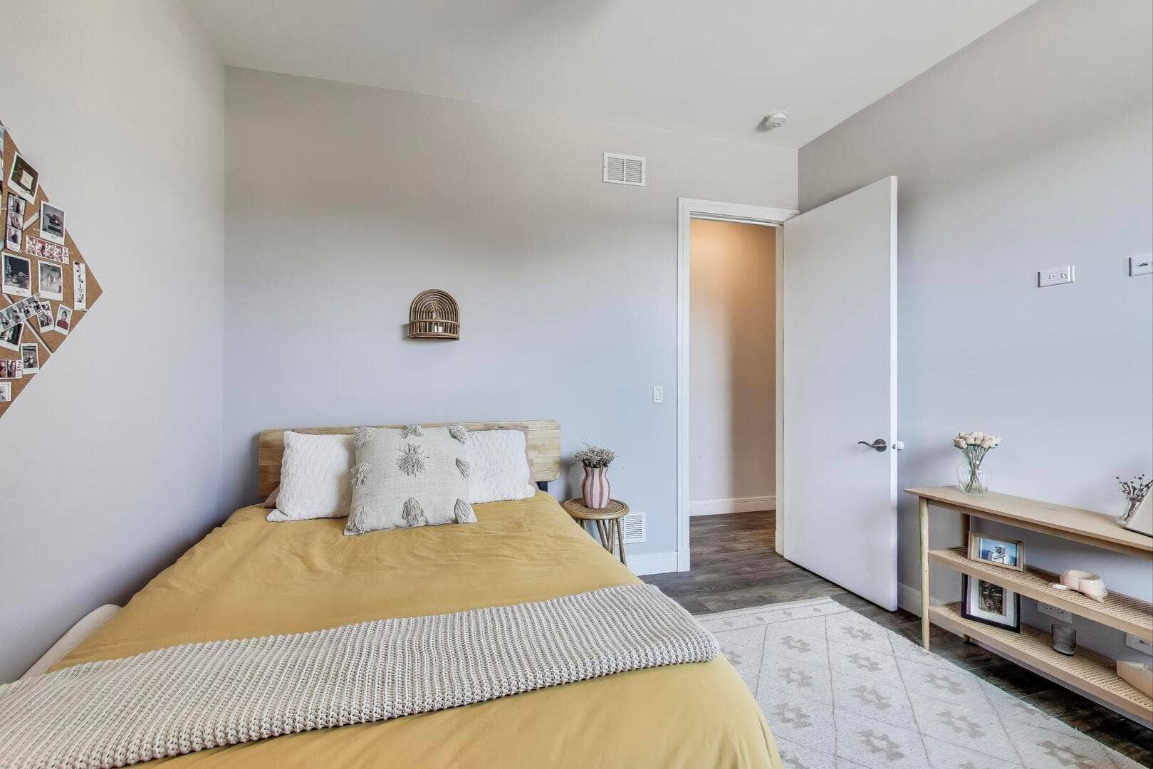 2246 N Western Avenue, #4, Chicago, IL 60647