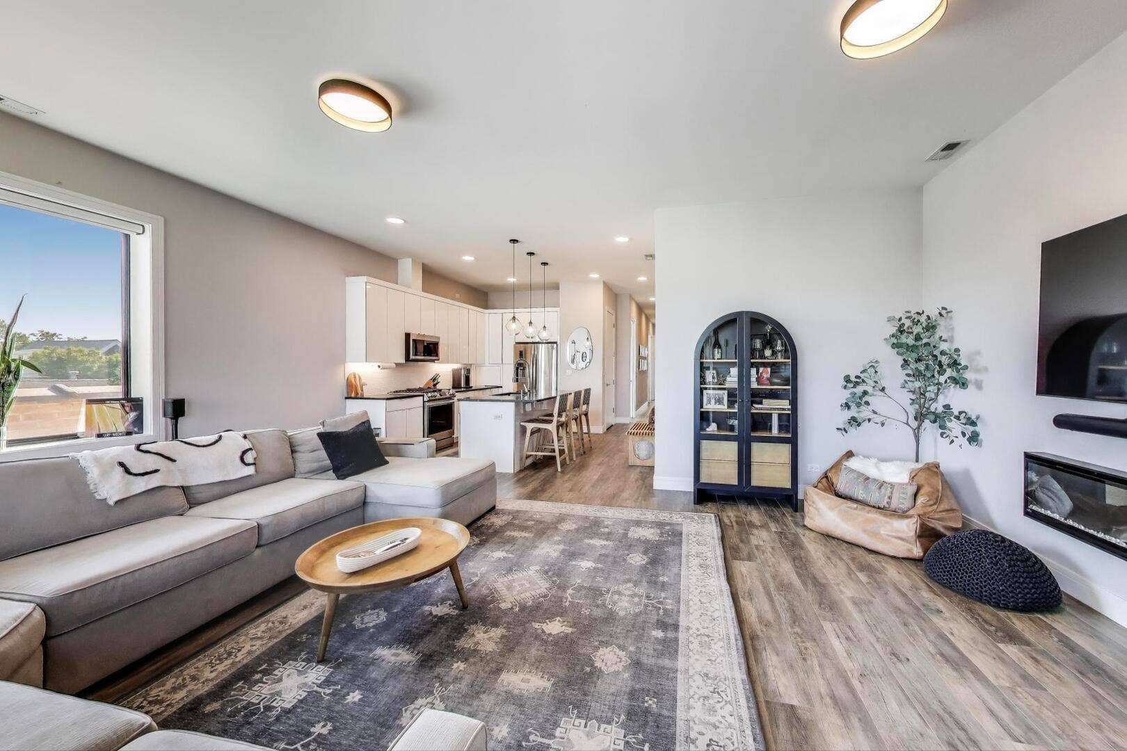 2246 N Western Avenue, #4, Chicago, IL 60647