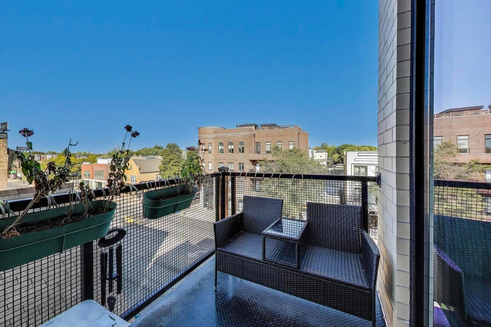 2246 N Western Avenue, #4, Chicago, IL 60647
