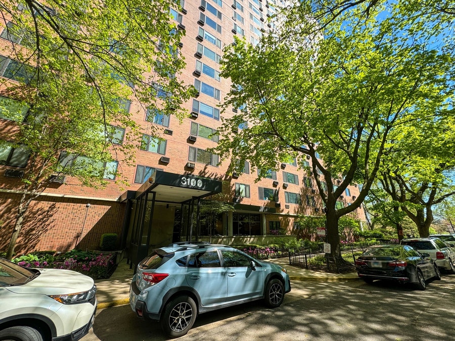 Property photo for 3100 N Lake Shore Drive, #512, Chicago, IL