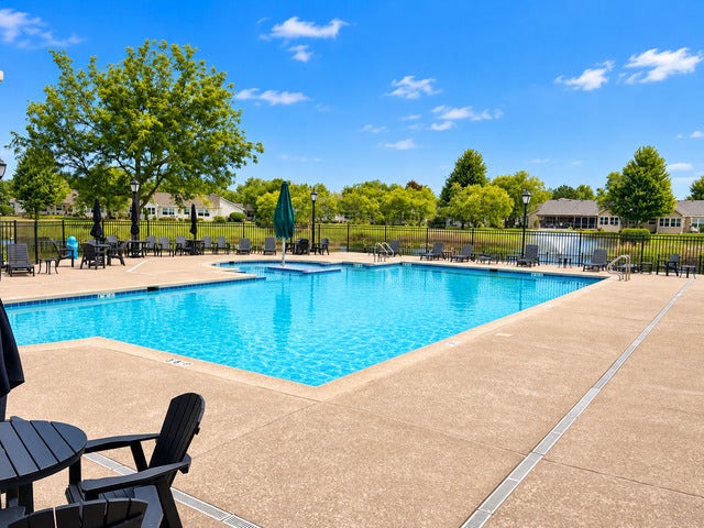 1561 W Cadillac Circle, Romeoville, IL 60446 1561 W Cadillac Circle, Romeoville, IL 60446