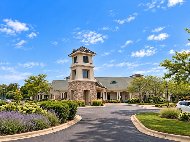 1561 W Cadillac Circle, Romeoville, IL 60446 1561 W Cadillac Circle, Romeoville, IL 60446
