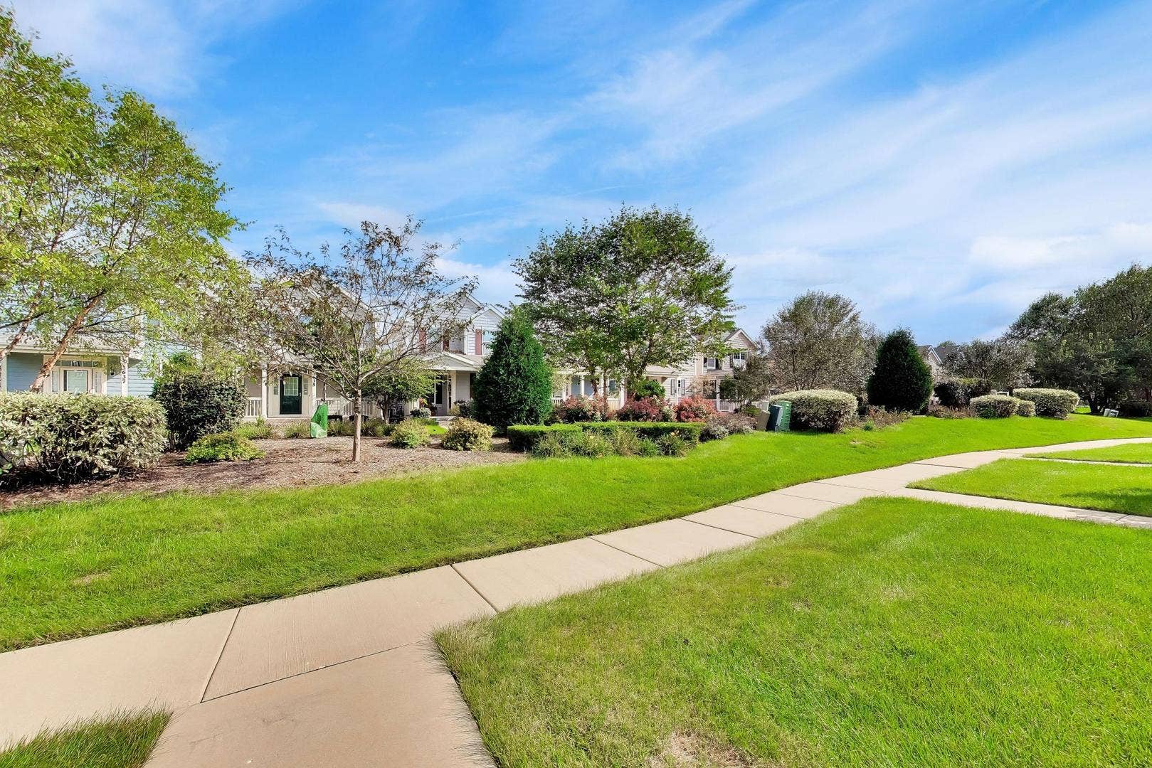 3628 Hyde Park Court, Elgin, IL 60124 3628 Hyde Park Court, Elgin, IL 60124