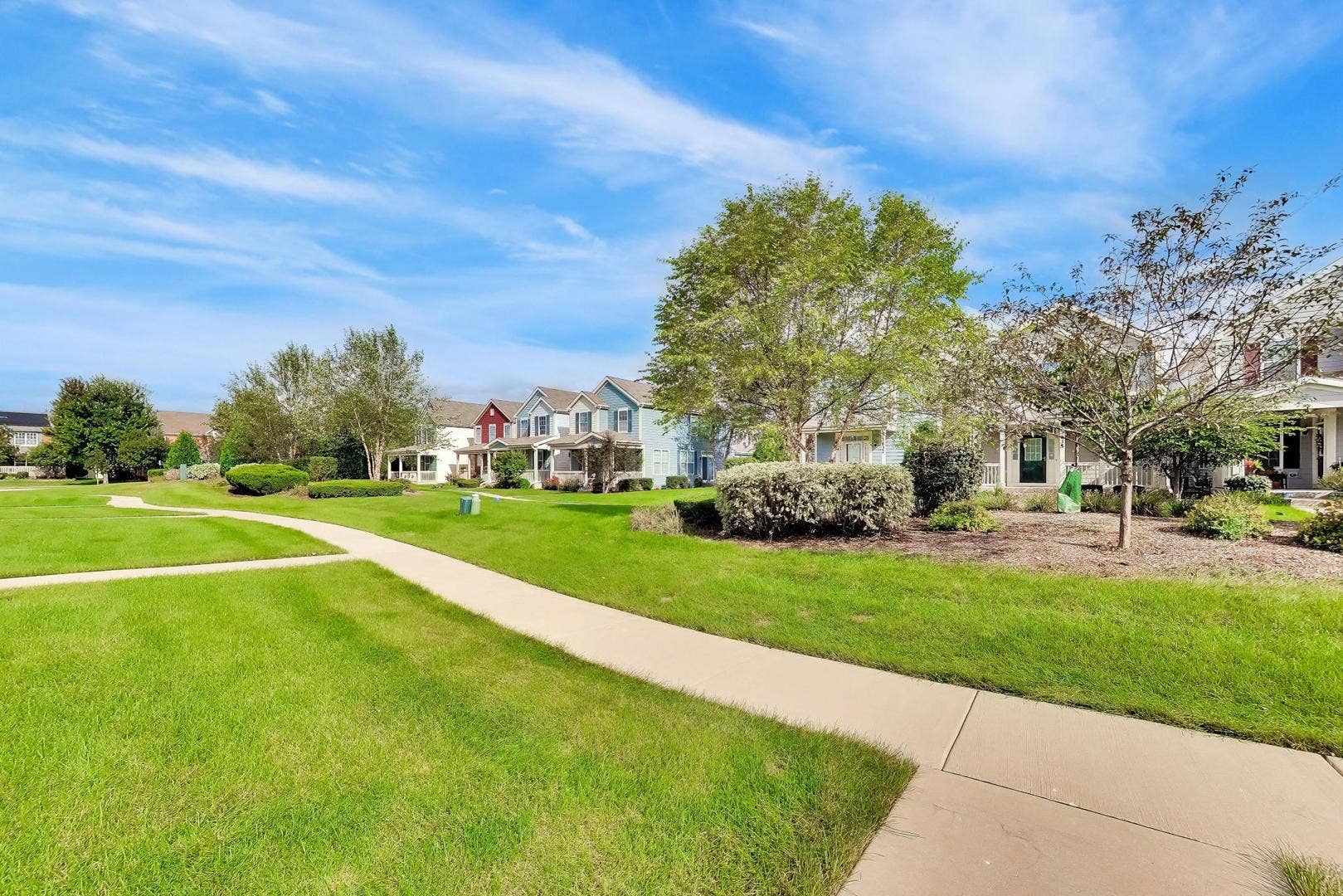 3628 Hyde Park Court, Elgin, IL 60124 3628 Hyde Park Court, Elgin, IL 60124