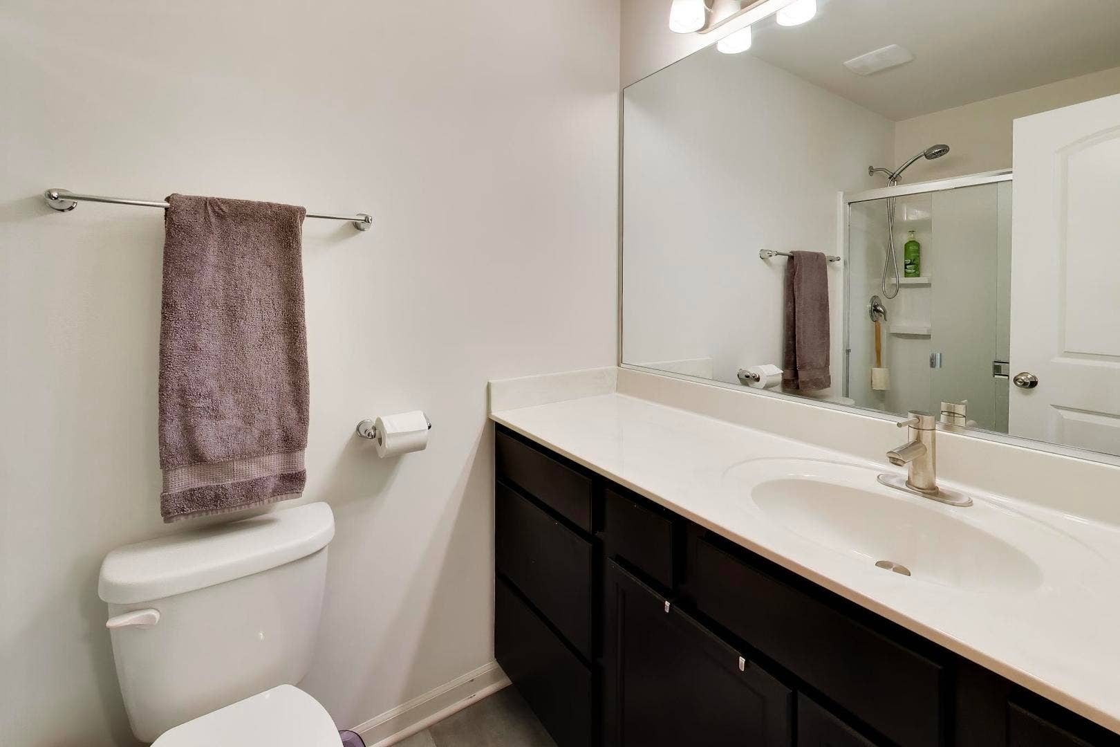 3628 Hyde Park Court, Elgin, IL 60124 3628 Hyde Park Court, Elgin, IL 60124