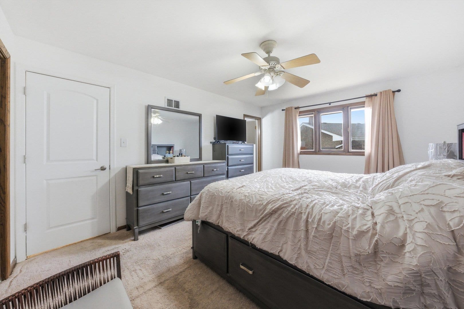 7545 Halesia Court, Orland Park, IL 60462 7545 Halesia Court, Orland Park, IL 60462