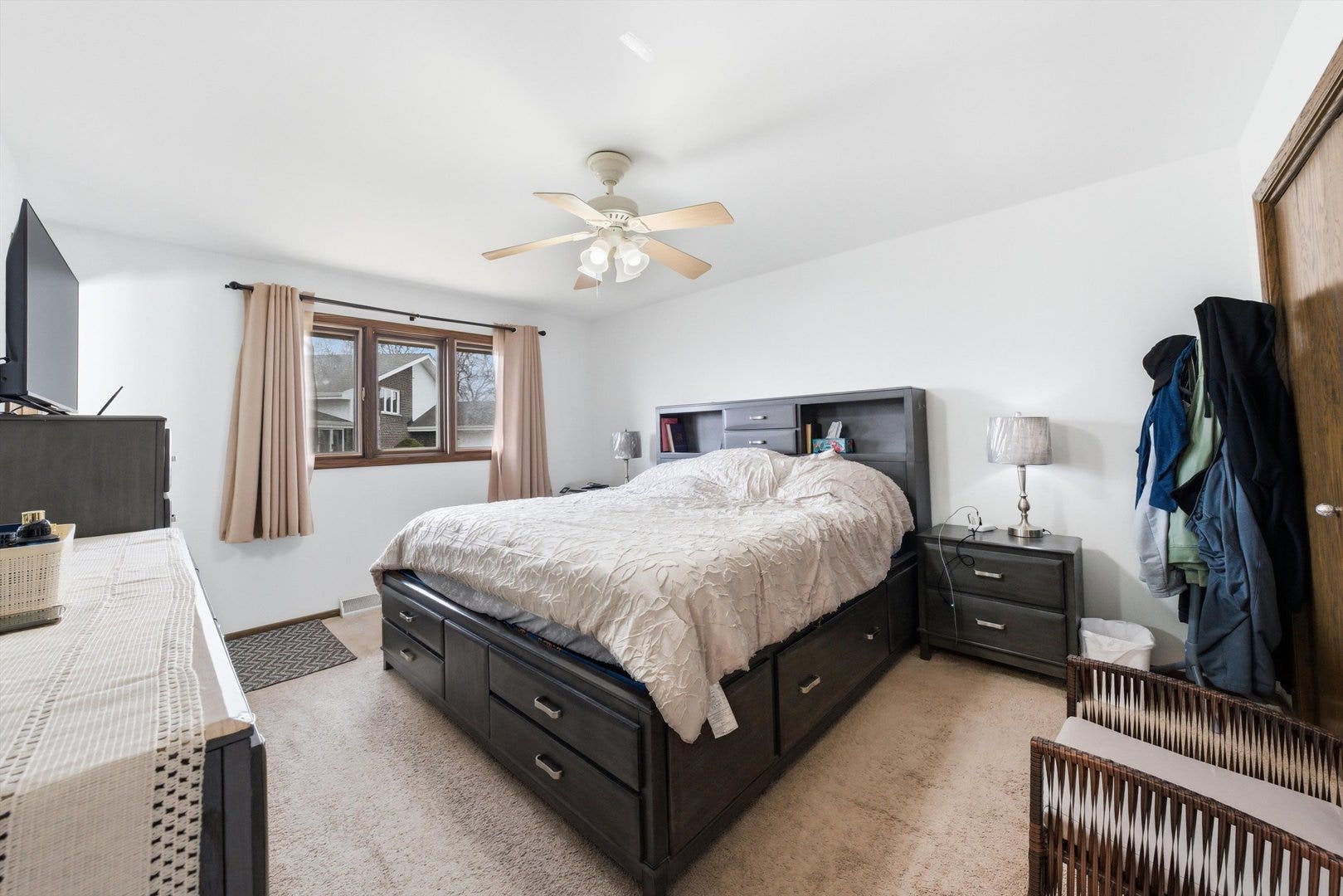 7545 Halesia Court, Orland Park, IL 60462 7545 Halesia Court, Orland Park, IL 60462