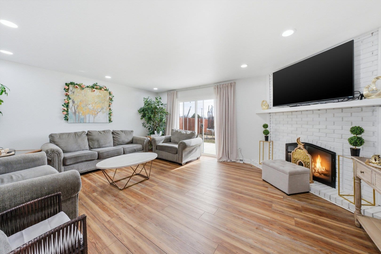 7545 Halesia Court, Orland Park, IL 60462 7545 Halesia Court, Orland Park, IL 60462
