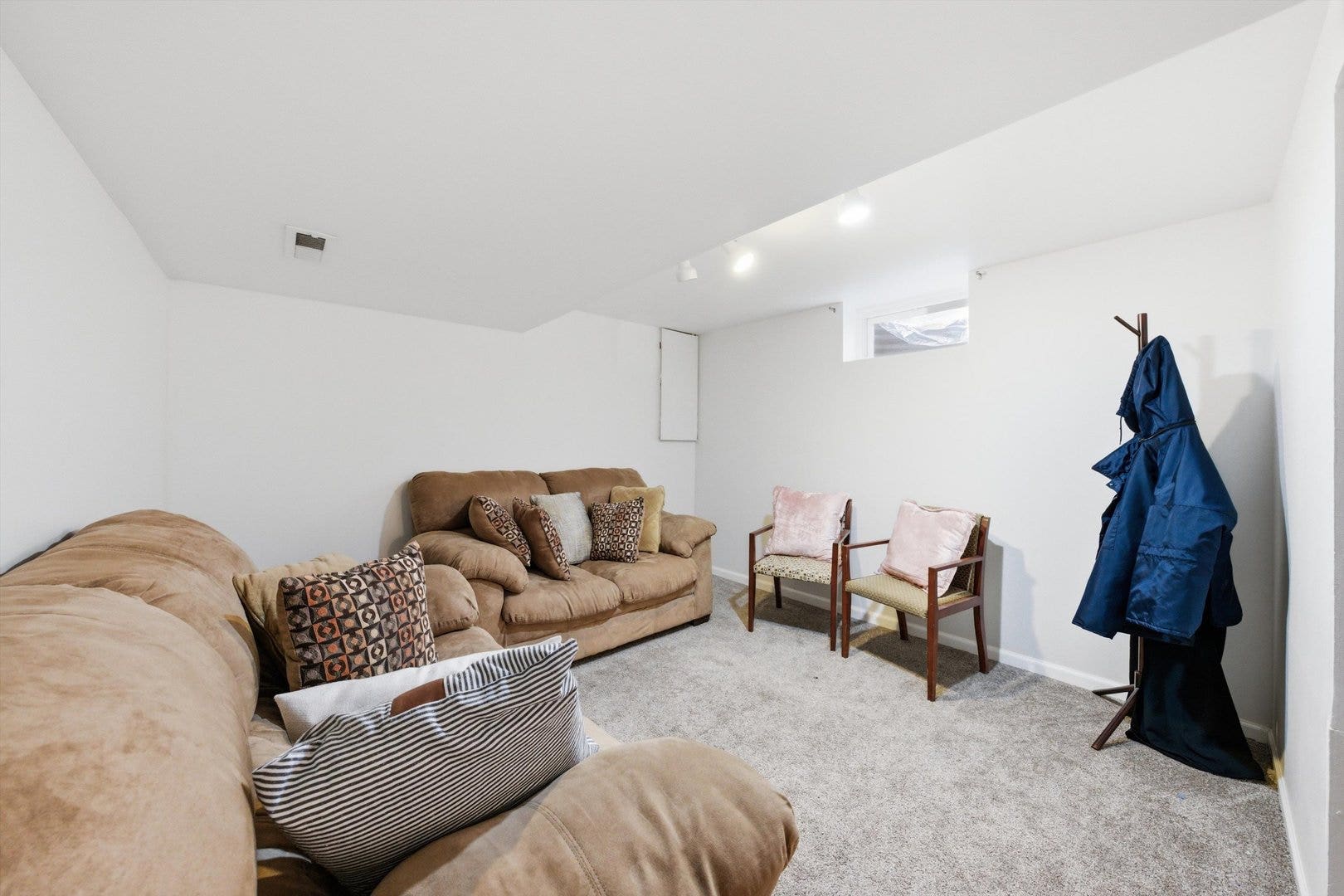 7545 Halesia Court, Orland Park, IL 60462 7545 Halesia Court, Orland Park, IL 60462