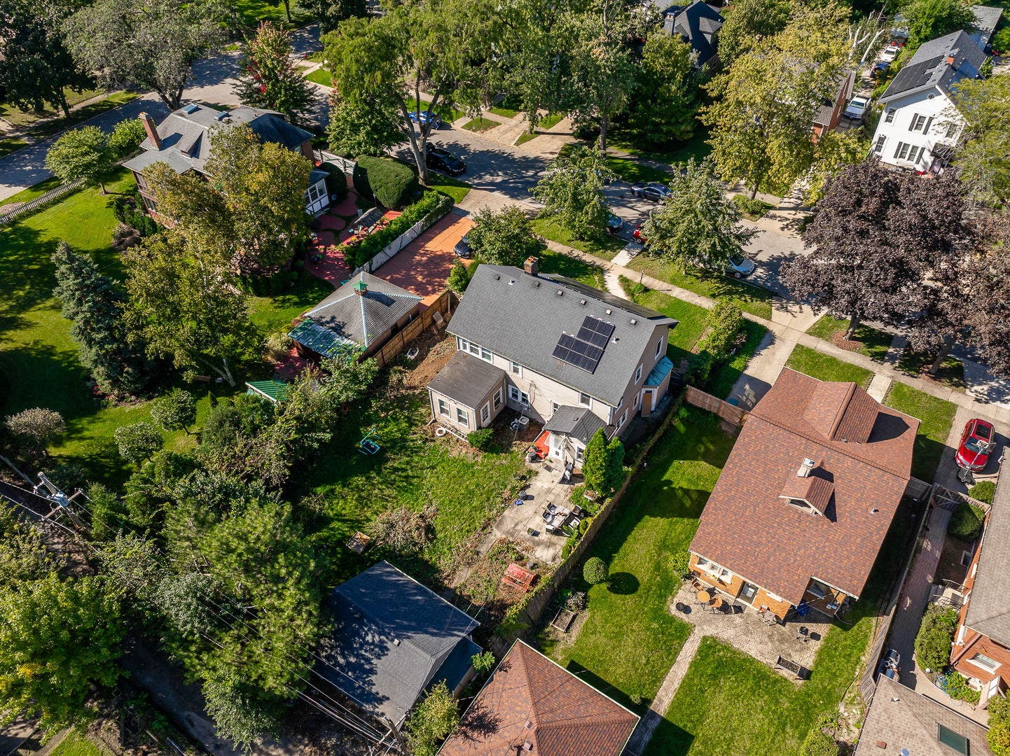 356 N William Street, Joliet, IL 60435