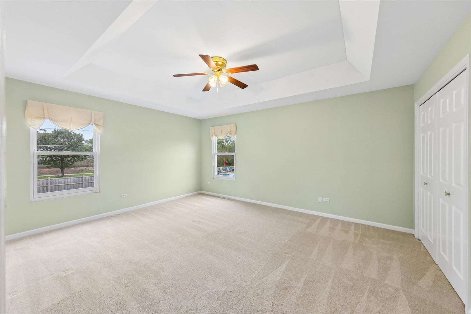 2904 Hintze Court, Joliet, IL 60435 2904 Hintze Court, Joliet, IL 60435