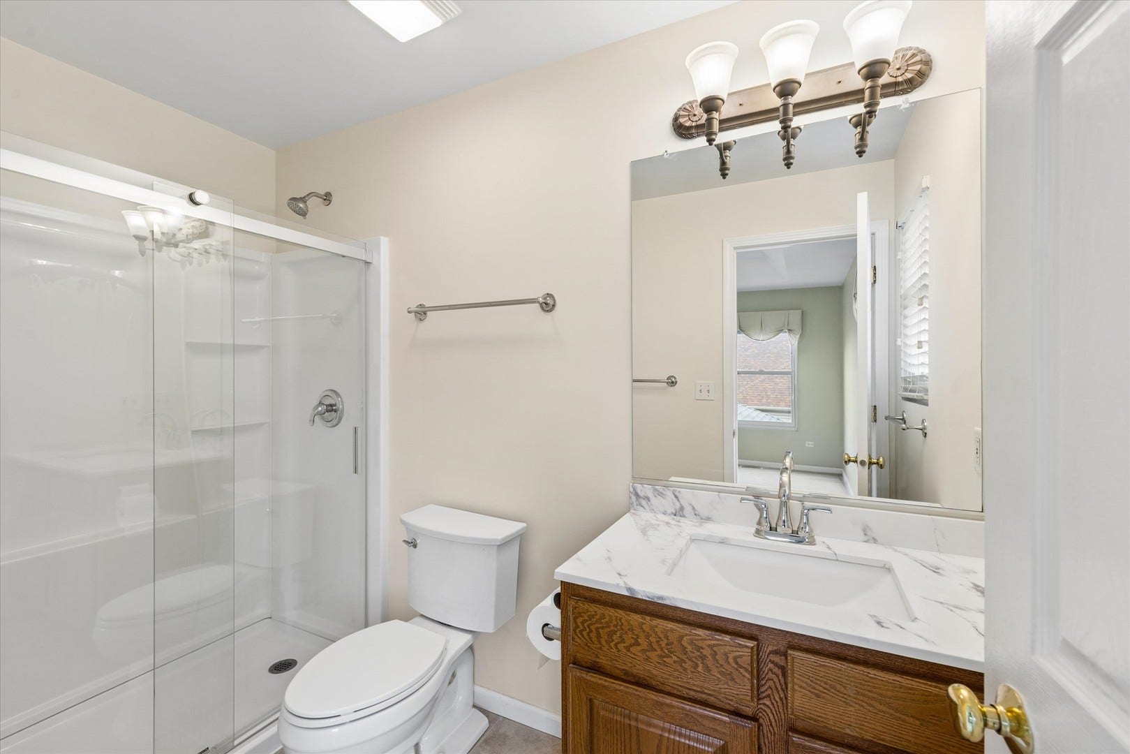 2904 Hintze Court, Joliet, IL 60435 2904 Hintze Court, Joliet, IL 60435