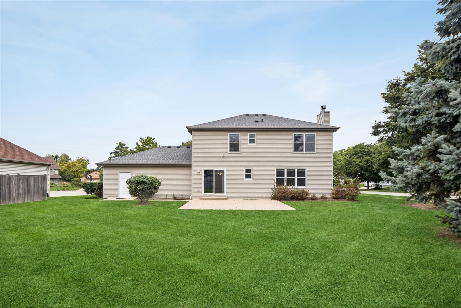 2904 Hintze Court, Joliet, IL 60435 2904 Hintze Court, Joliet, IL 60435
