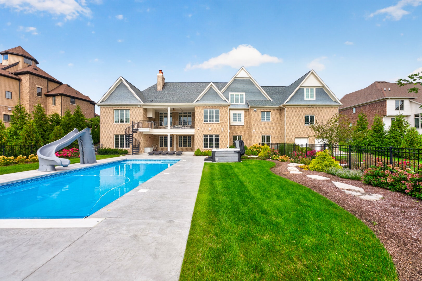 5N085 Prairie Rose Drive, St. Charles, IL 60175
