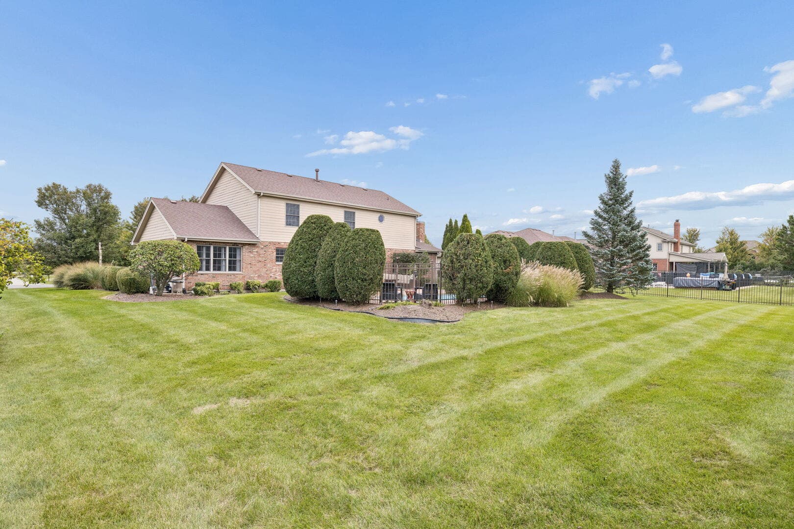 8299 Tatum Lane, Frankfort, IL 60423 8299 Tatum Lane, Frankfort, IL 60423
