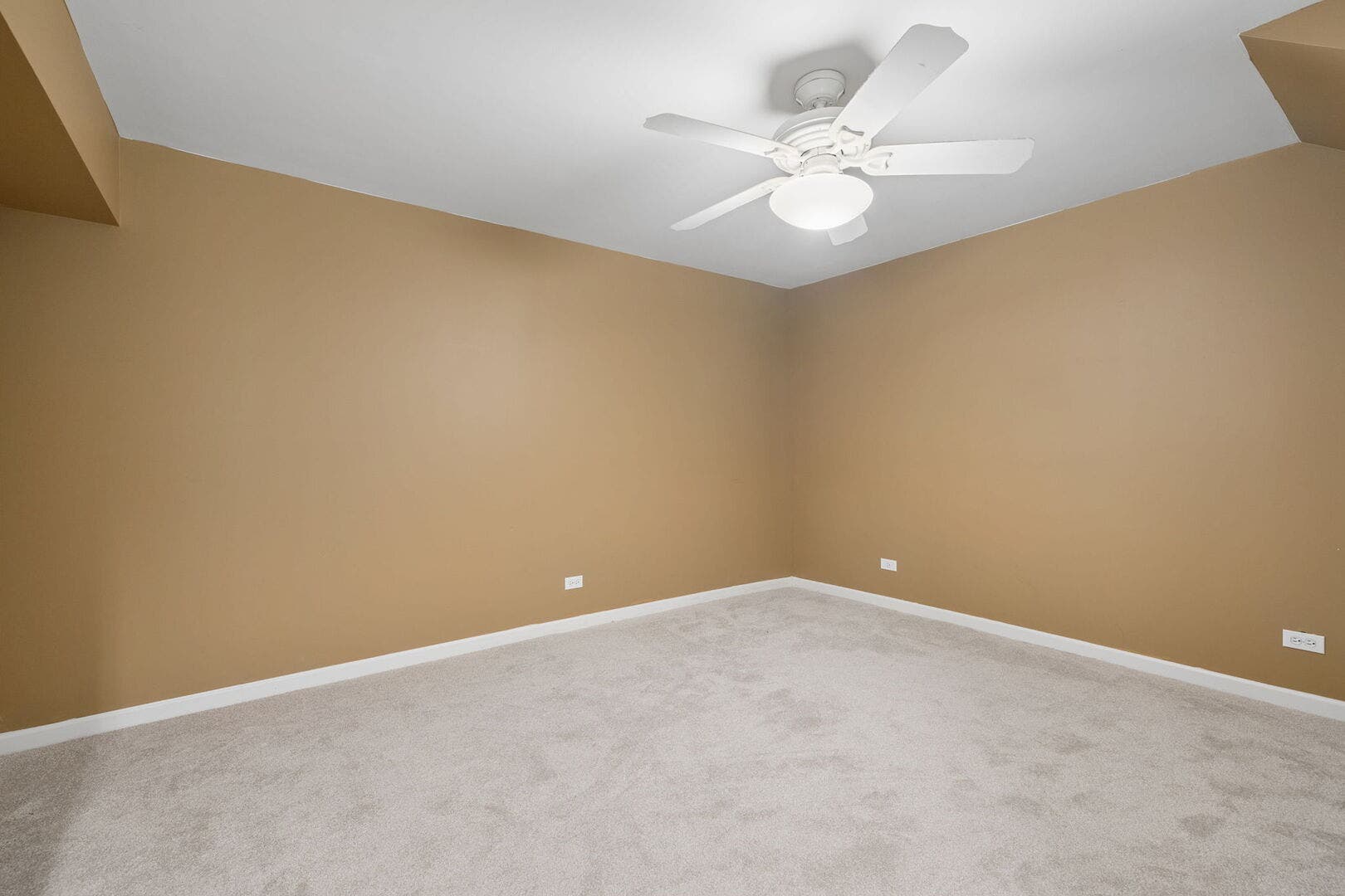 8299 Tatum Lane, Frankfort, IL 60423 8299 Tatum Lane, Frankfort, IL 60423
