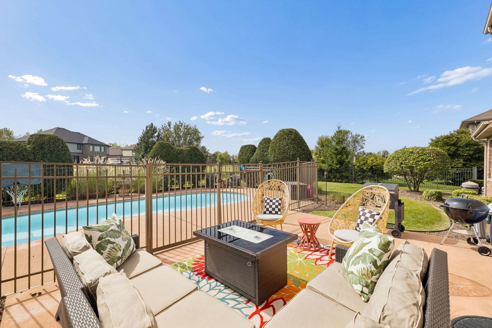 8299 Tatum Lane, Frankfort, IL 60423 8299 Tatum Lane, Frankfort, IL 60423