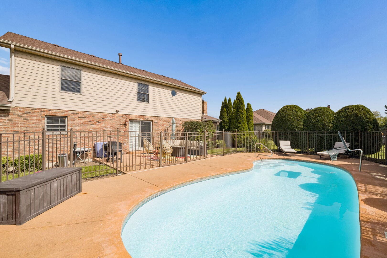 8299 Tatum Lane, Frankfort, IL 60423 8299 Tatum Lane, Frankfort, IL 60423