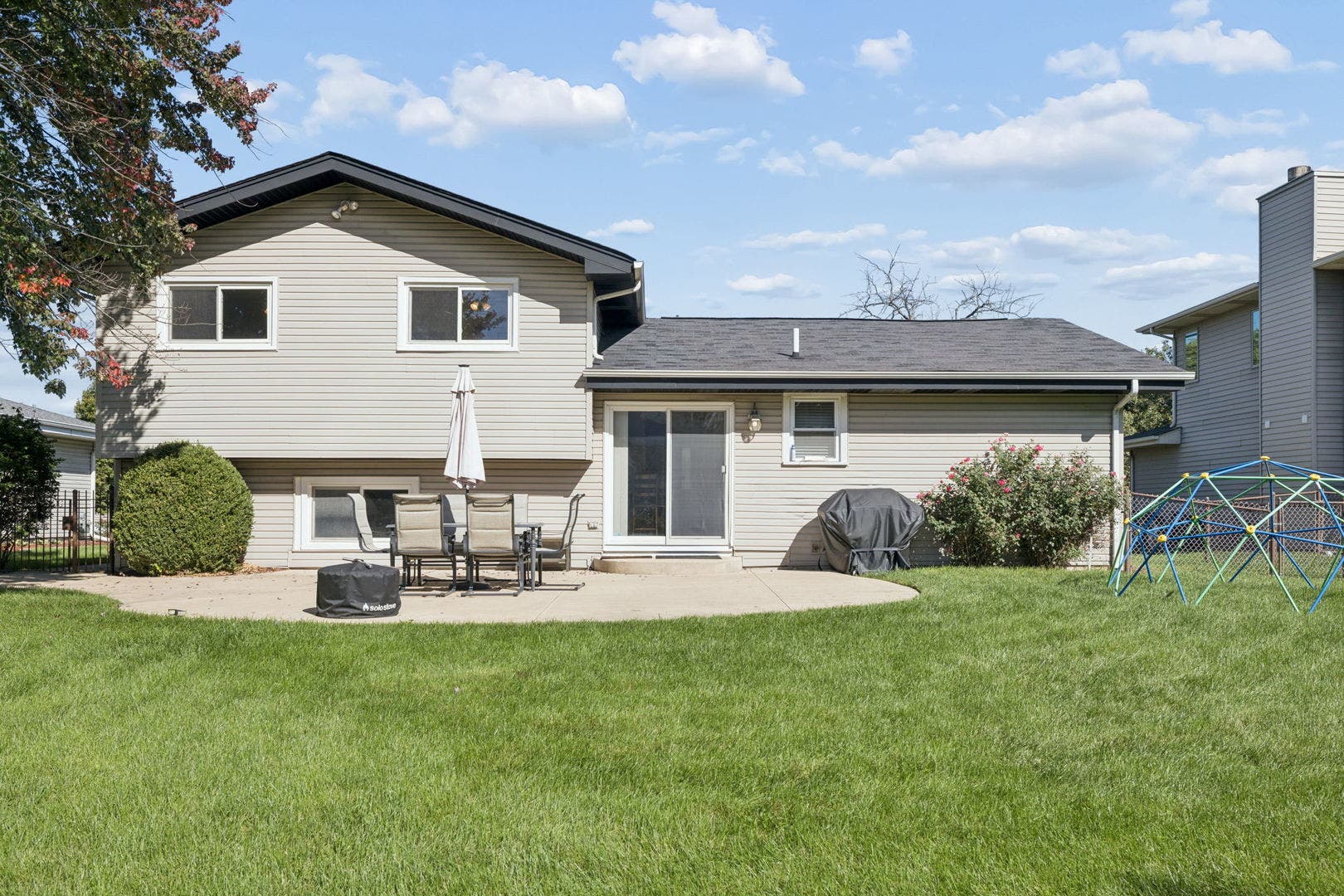 1613 Alamance Place, Downers Grove, IL 60516
