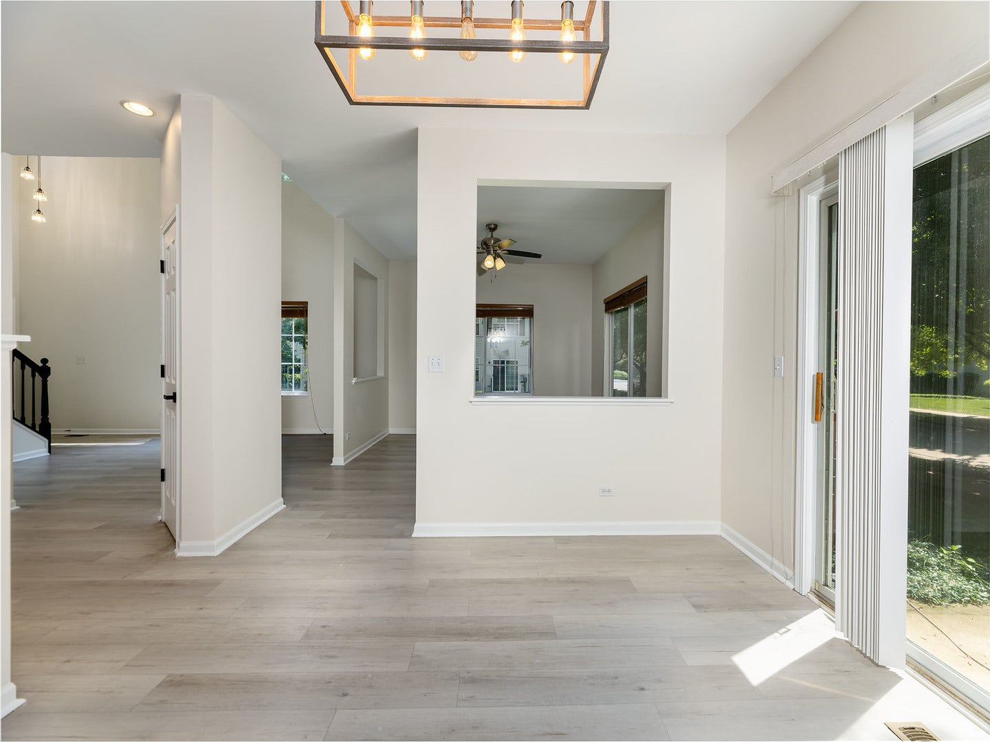311 Abington Woods Drive, #311, Aurora, IL 60502 311 Abington Woods Drive, #311, Aurora, IL 60502
