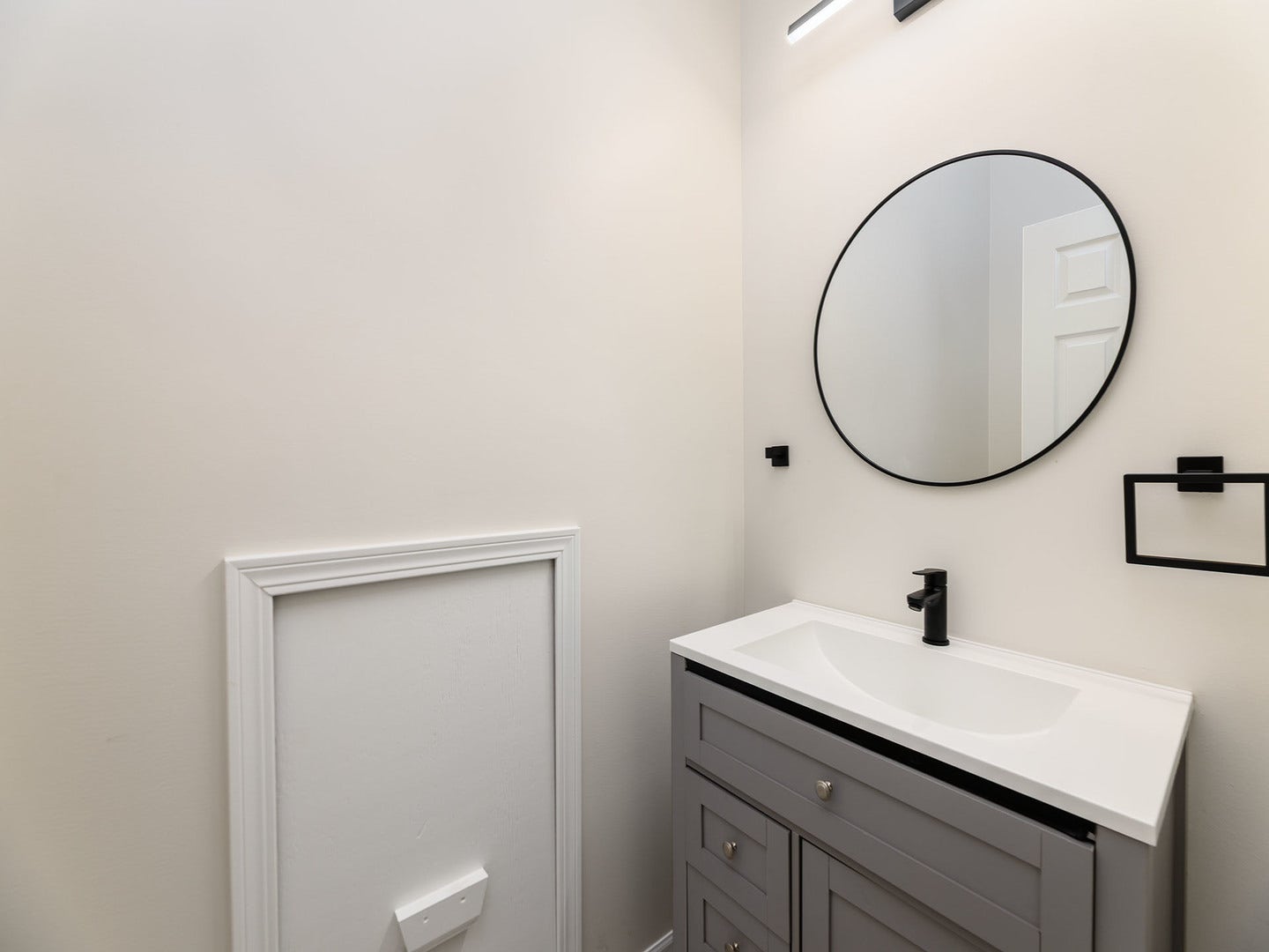 311 Abington Woods Drive, #311, Aurora, IL 60502 311 Abington Woods Drive, #311, Aurora, IL 60502